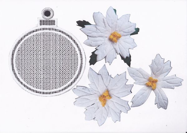 Bauble 04 with White Poinsettia - 7 x A4 Pages to DOWNLOAD