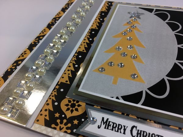 Set 04 Stunning Christmas Creations - <b>Christmas Black and Gold</b> - 84 Pages to Download